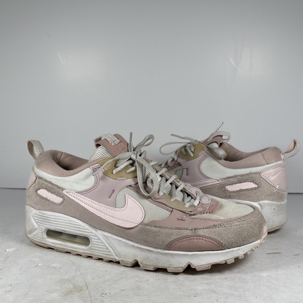 Size 9.5 Nike Air Max 90 Futura Summit White Barely Rose DM9922-104‎